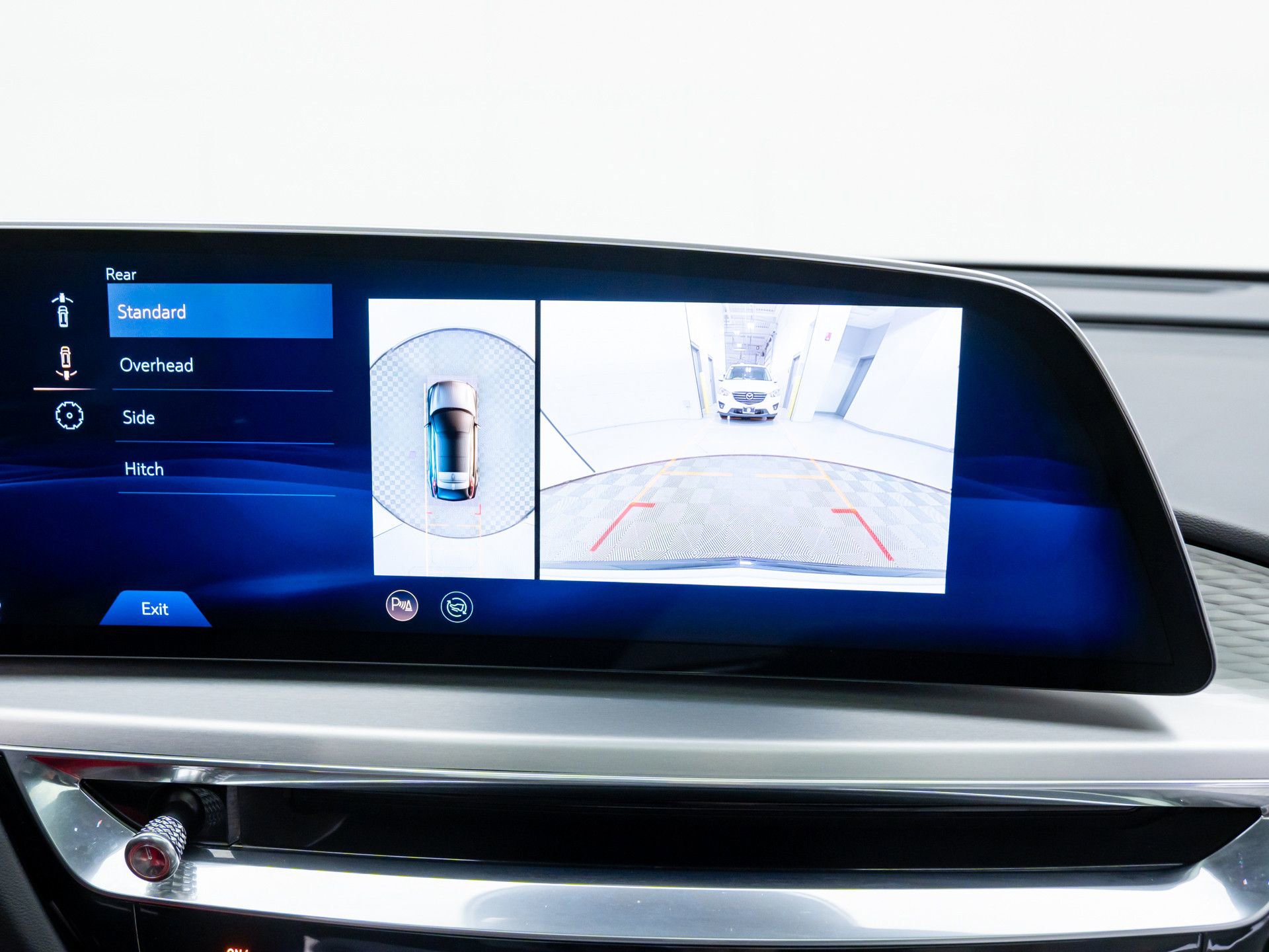 Used 2024 Cadillac Lyriq Sport image 29