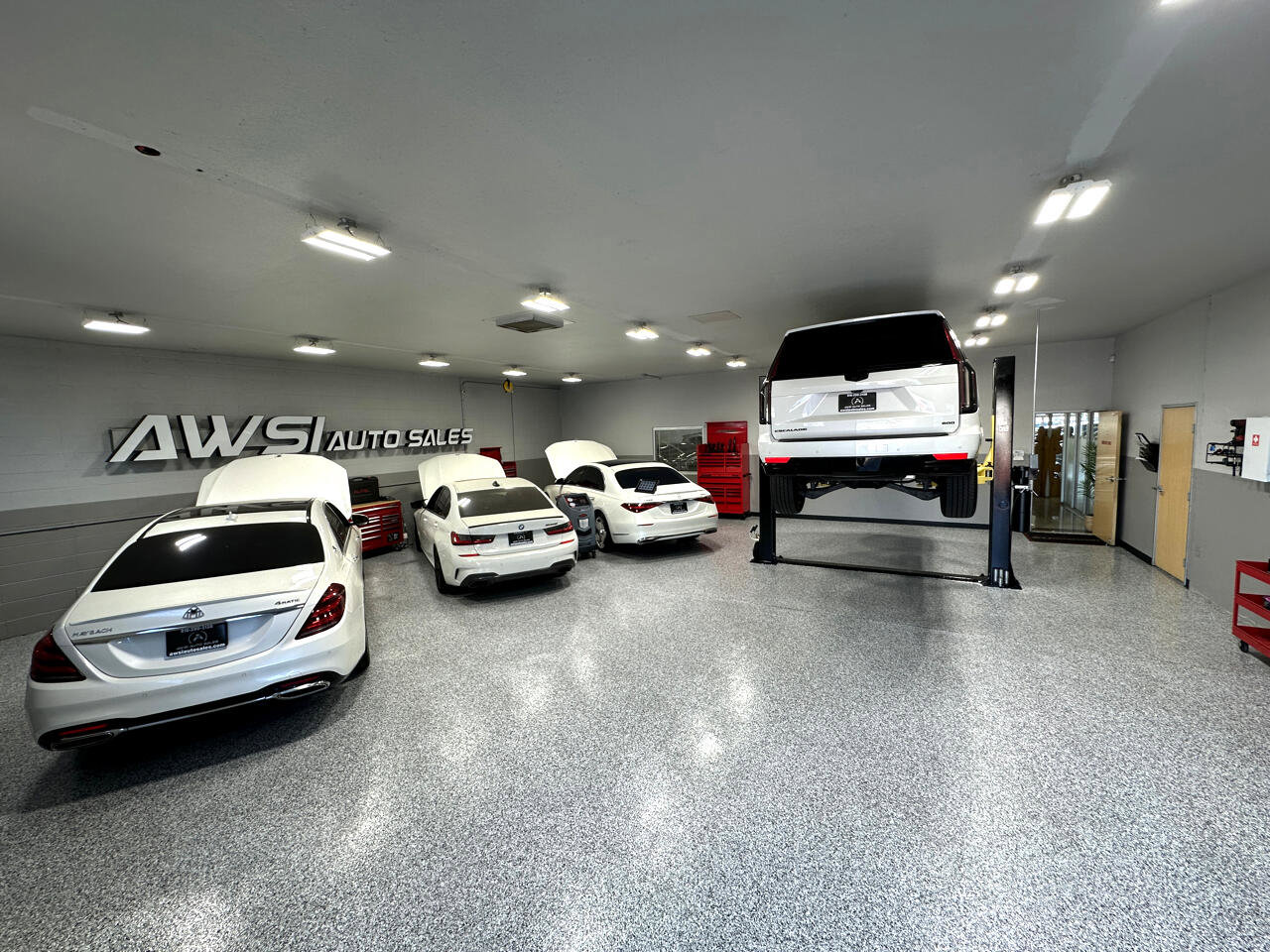 Used 2011 Rolls-Royce Ghost image 48