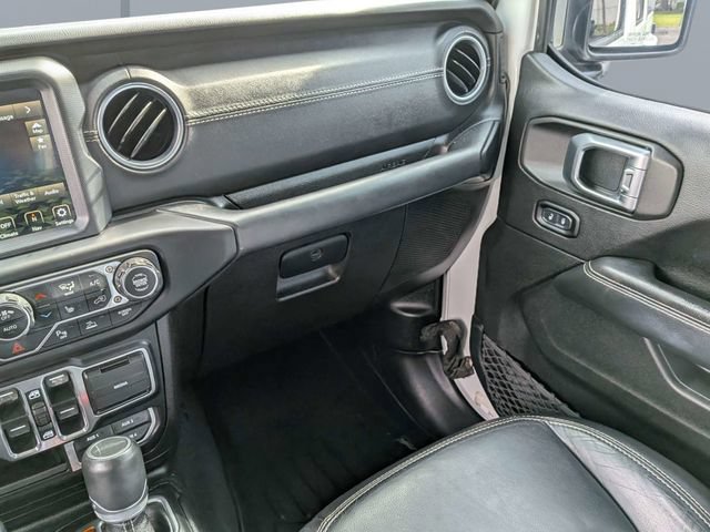 Used 2020 Jeep Gladiator Overland AWD/4WD image 17