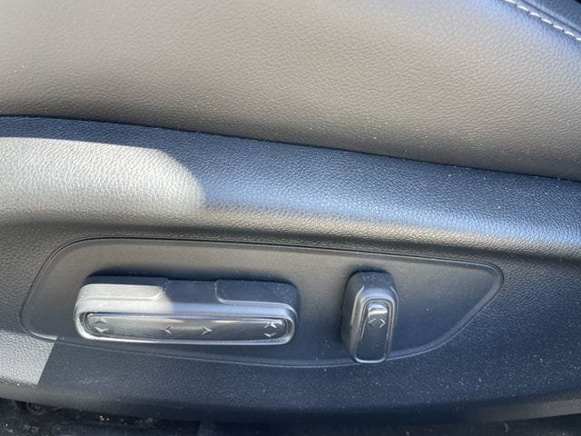 Used 2024 Honda Civic EX-L image 25