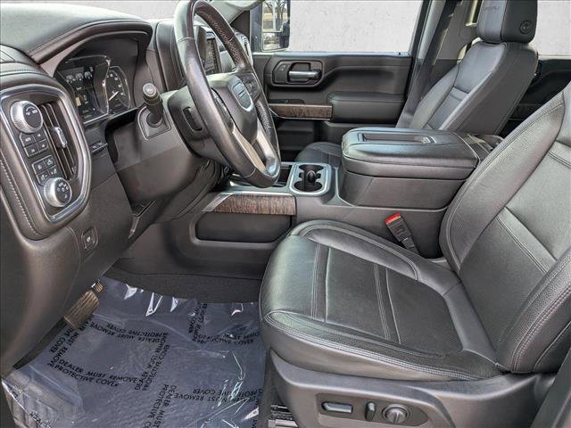 Used 2021 GMC Sierra 2500 Denali w/ Denali Black Diamond Edition image 11