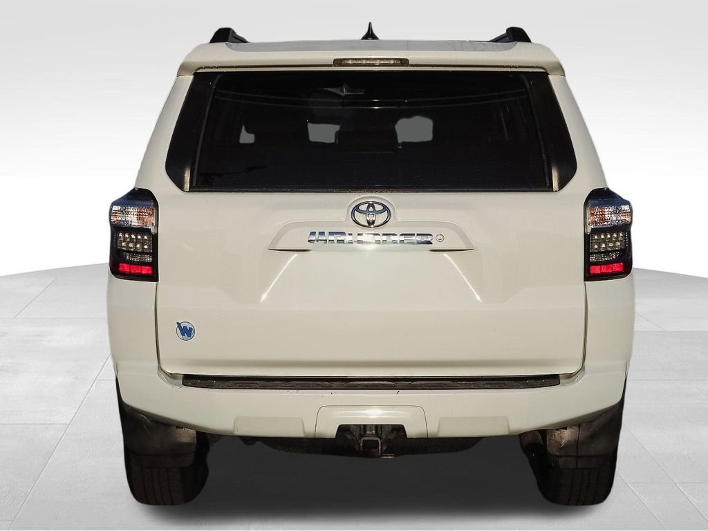 Used 2019 Toyota 4Runner SR5 Premium image 7