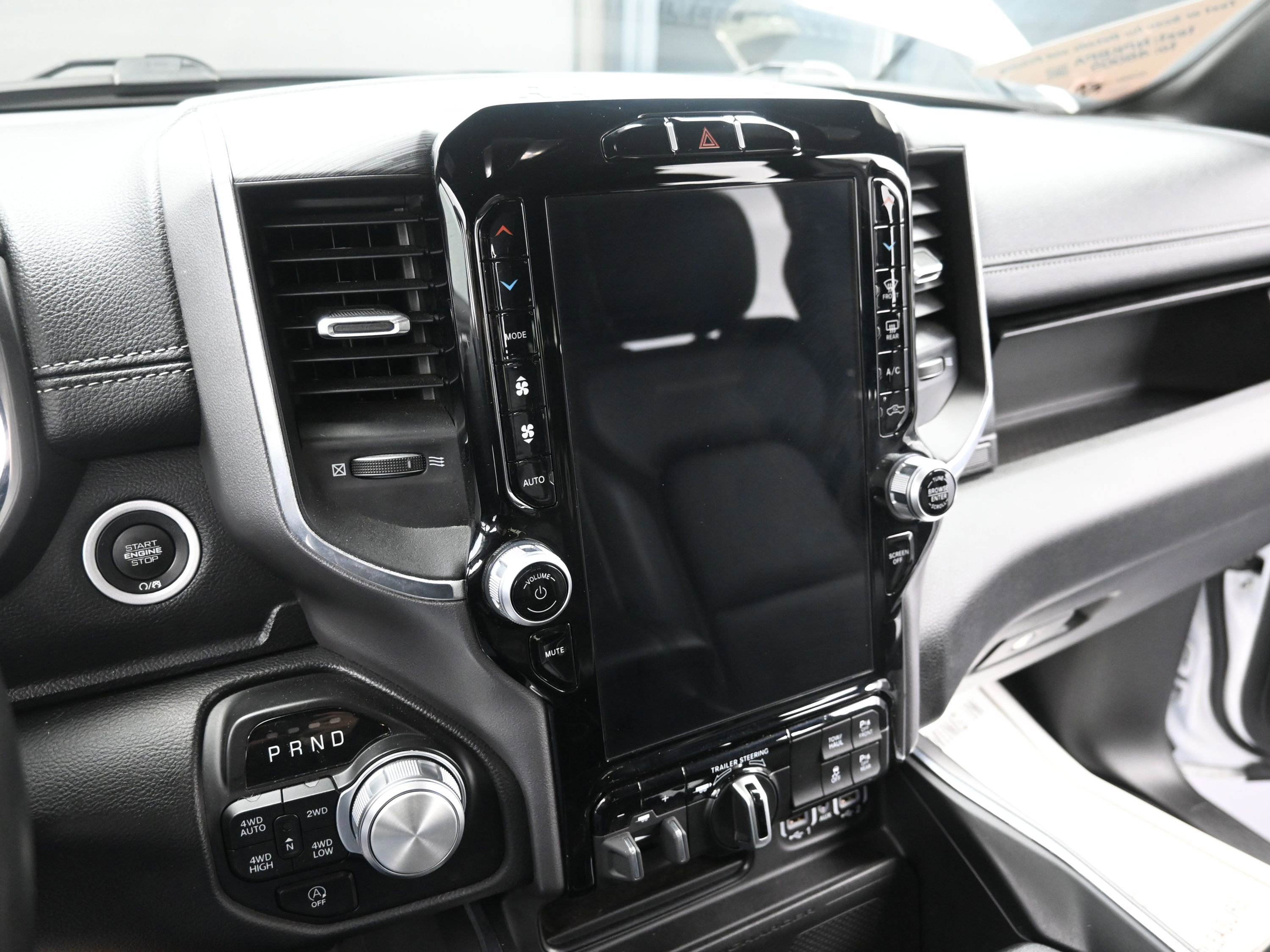 Used 2023 RAM 1500 Laramie image 20