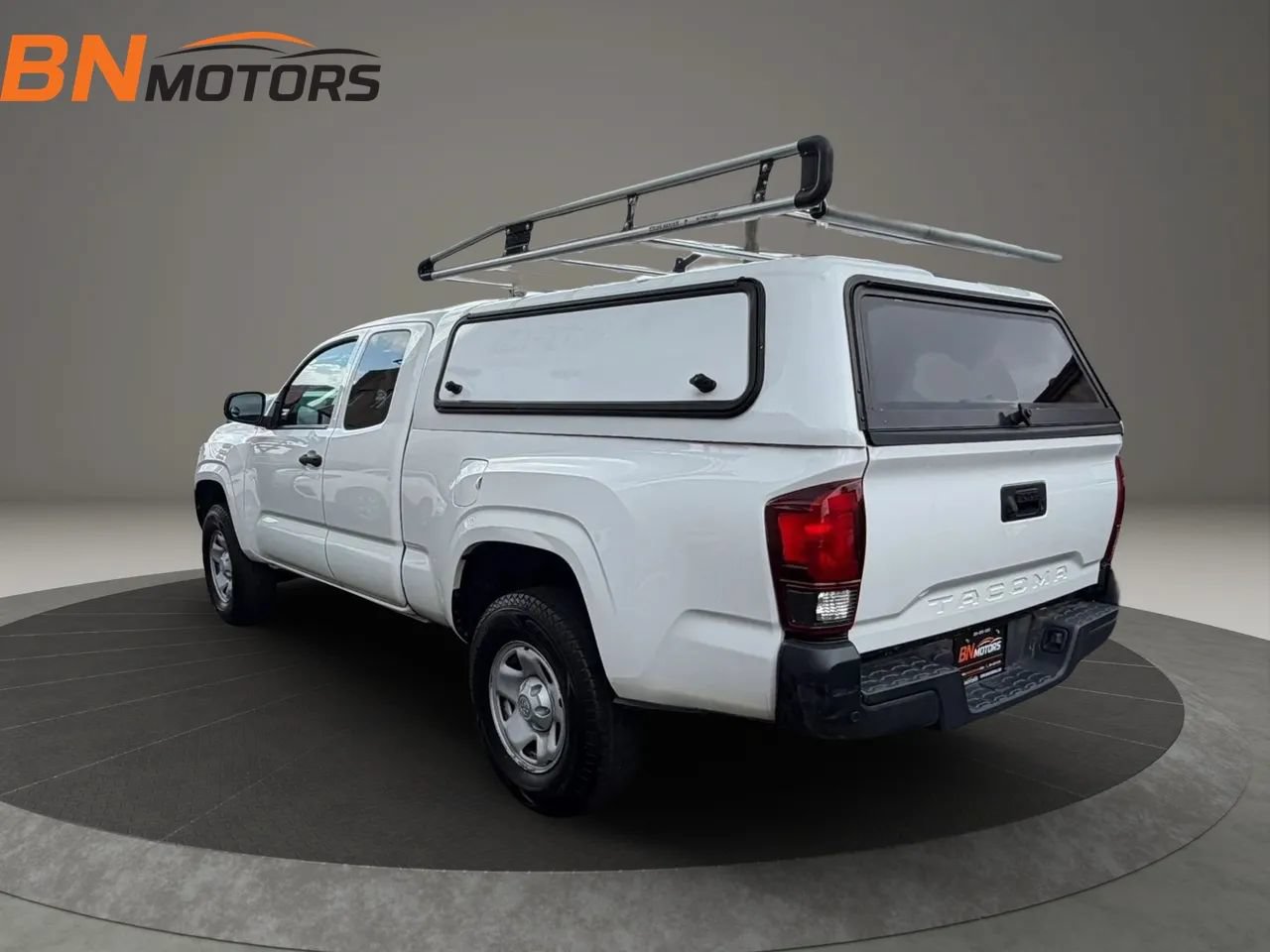 Used 2019 Toyota Tacoma SR RWD image 7
