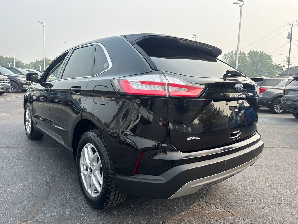 Used 2024 Ford Edge SEL w/ Convenience Package AWD/4WD image 11