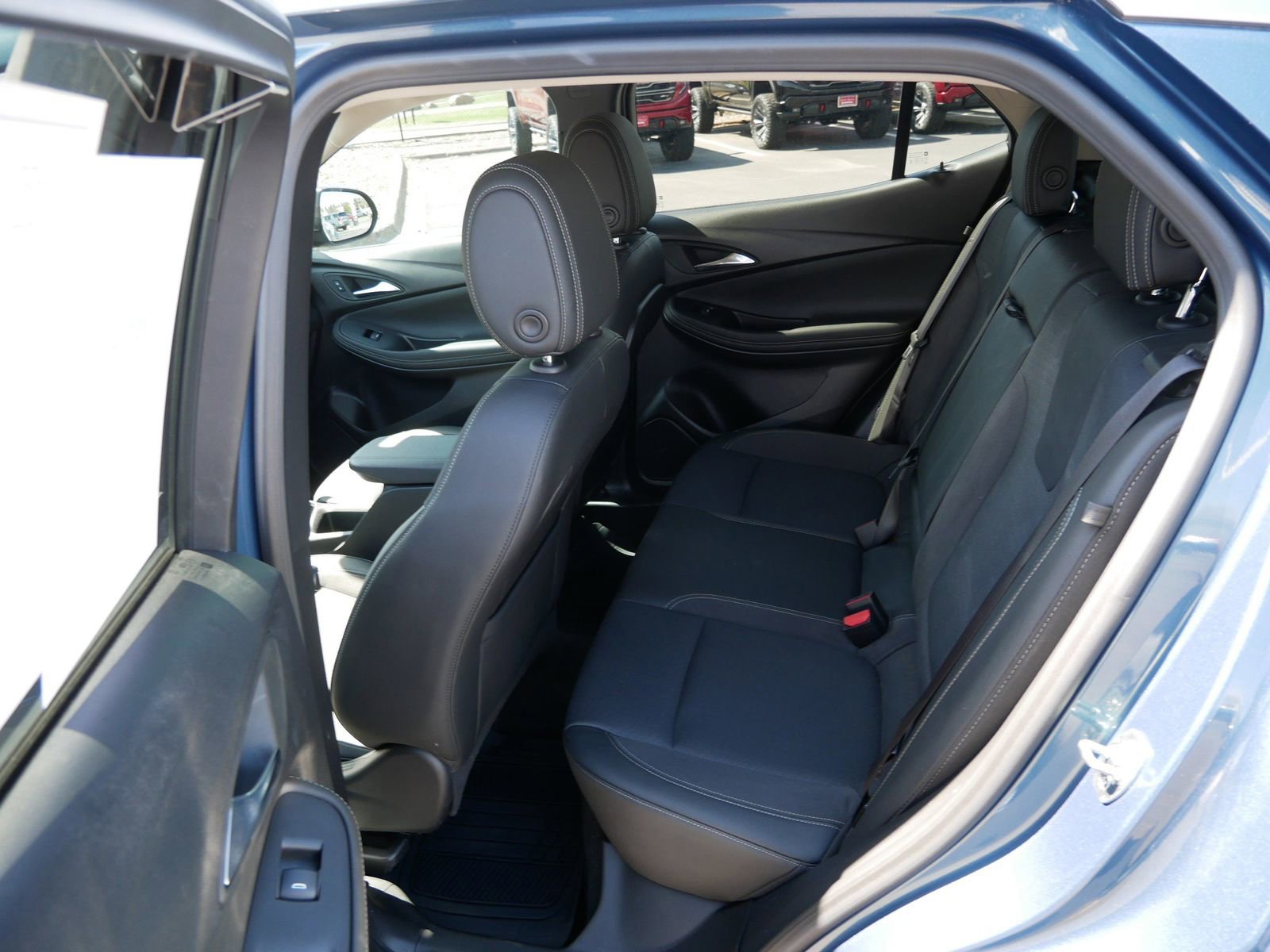 Used 2024 Buick Encore GX Preferred w/ Comfort Package image 10