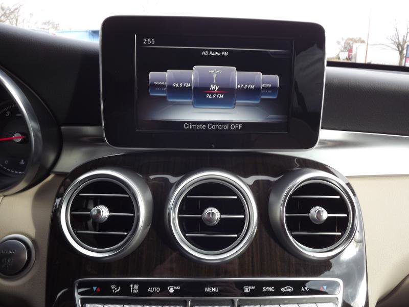 Used 2018 Mercedes-Benz GLC 300 4MATIC image 18