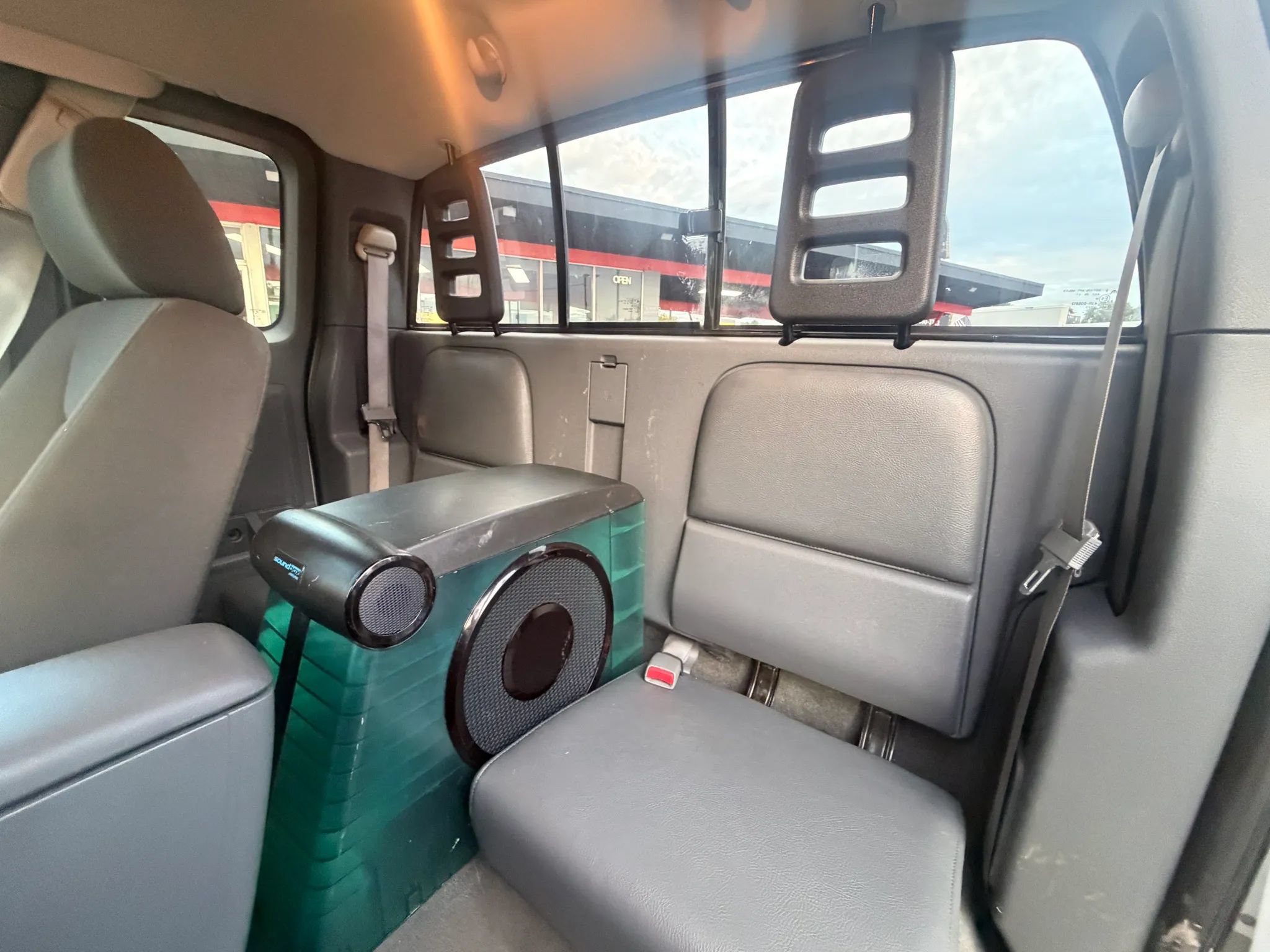 Used 2006 Mitsubishi Raider DuroCross AWD/4WD image 13