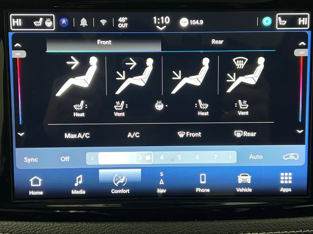 Used 2024 Chrysler Pacifica Limited image 64