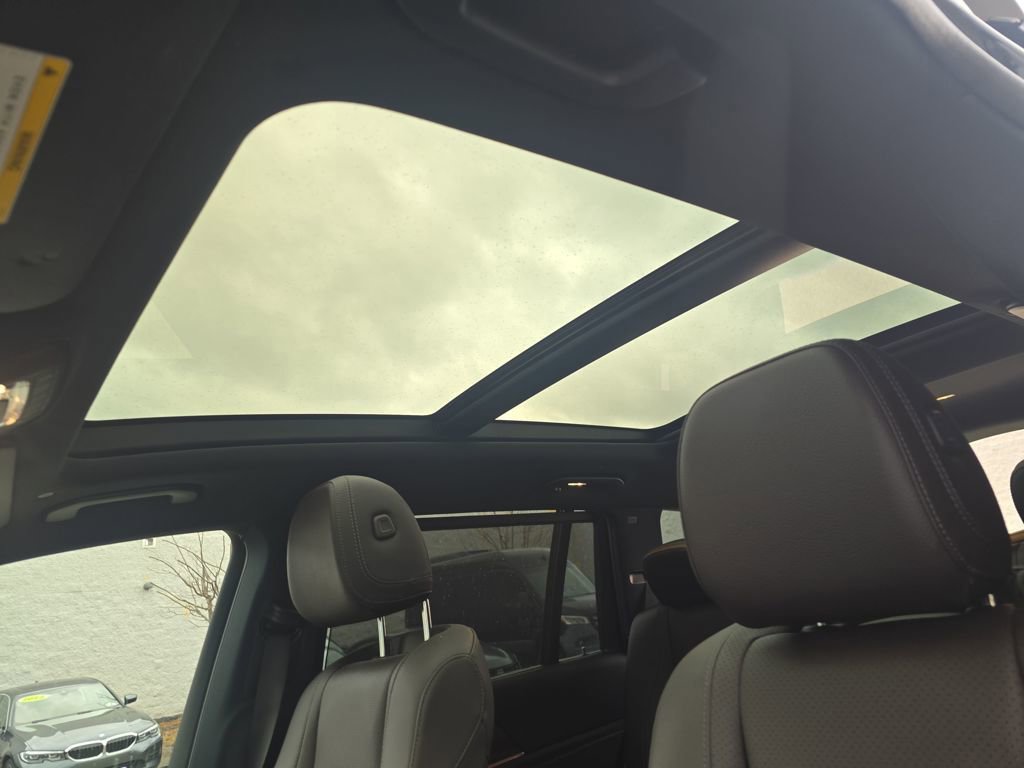 Certified 2022 Mercedes-Benz GLS 450 4MATIC image 22