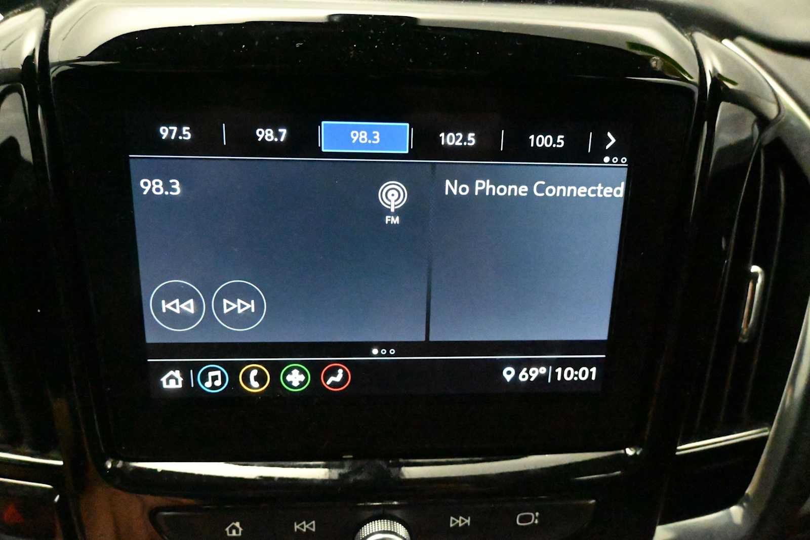 Used 2020 Chevrolet Traverse LT w/ LPO, Blackout Package AWD/4WD image 12