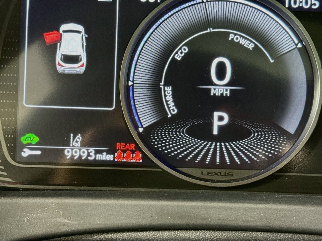 Used 2023 Lexus UX 250h AWD w/ Accessory Package (Z1) image 13