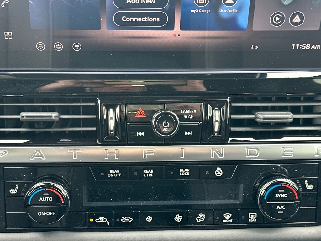 New 2026 Nissan Pathfinder SL image 24