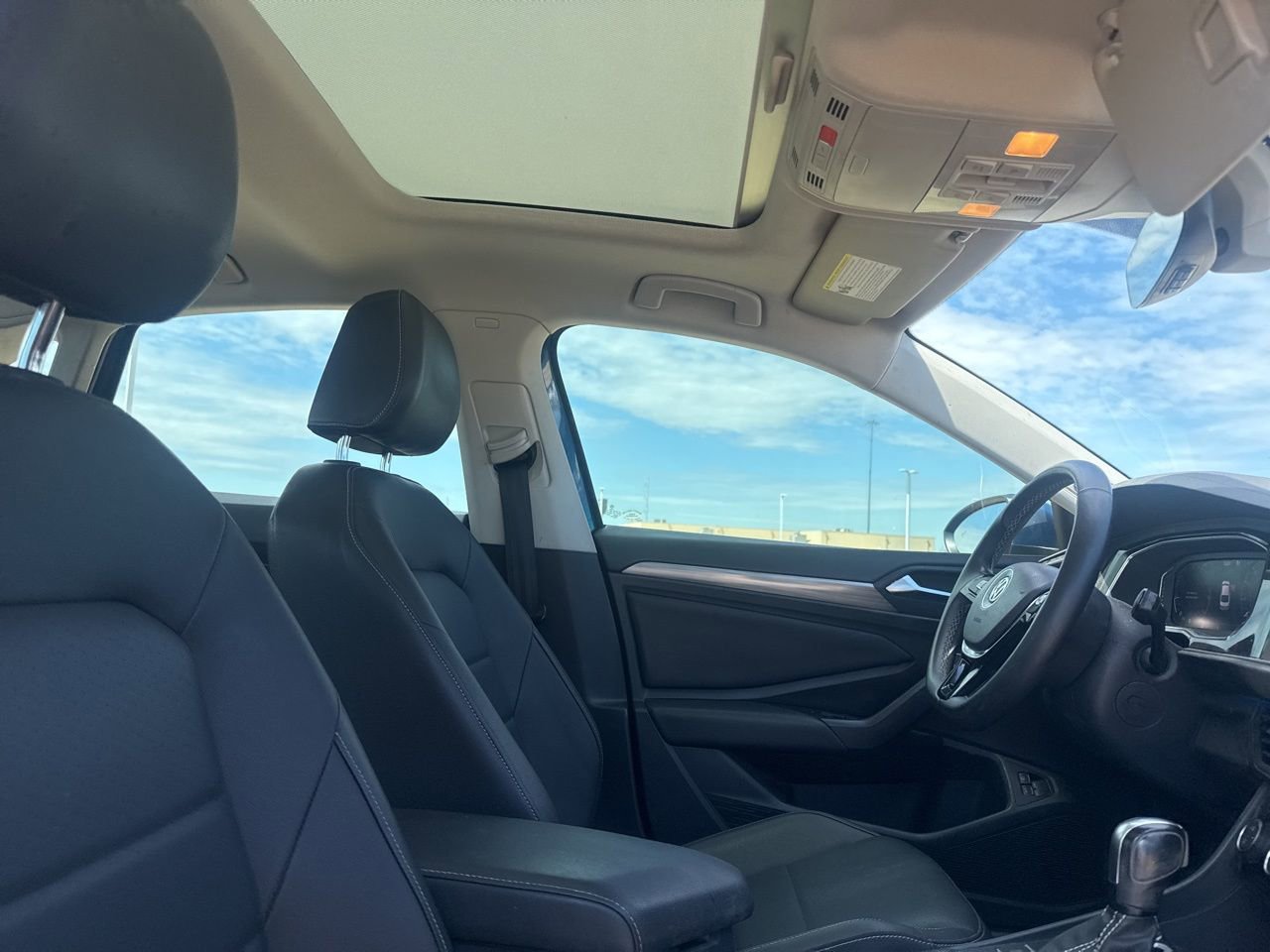 Used 2021 Volkswagen Jetta SEL image 28