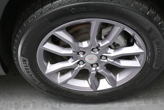 Used 2023 GMC Terrain SLT FWD image 31