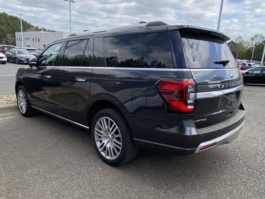 Used 2023 Ford Expedition Max Limited image 3