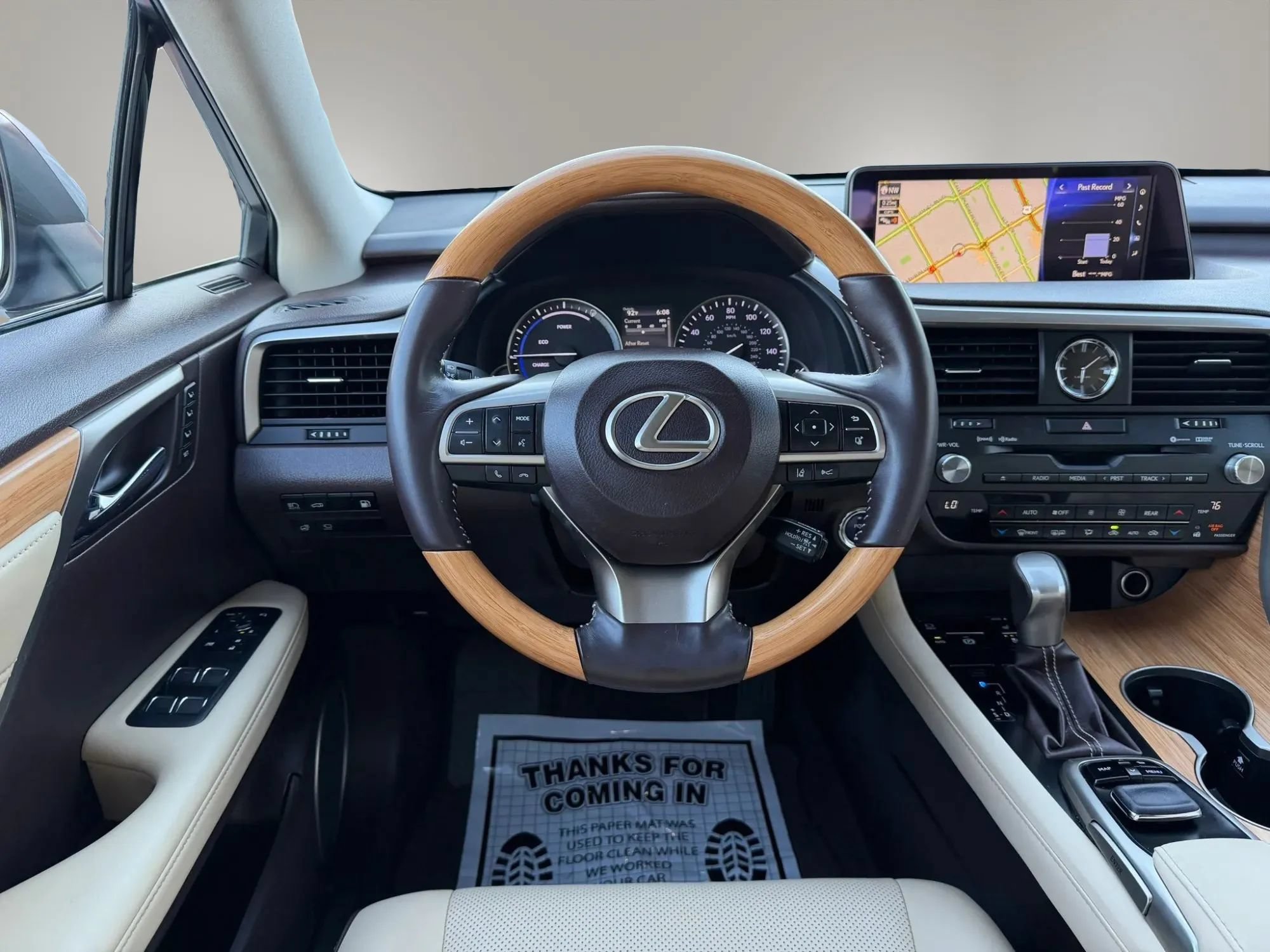 Used 2019 Lexus RX 450hL Premium w/ Premium Package AWD/4WD image 25