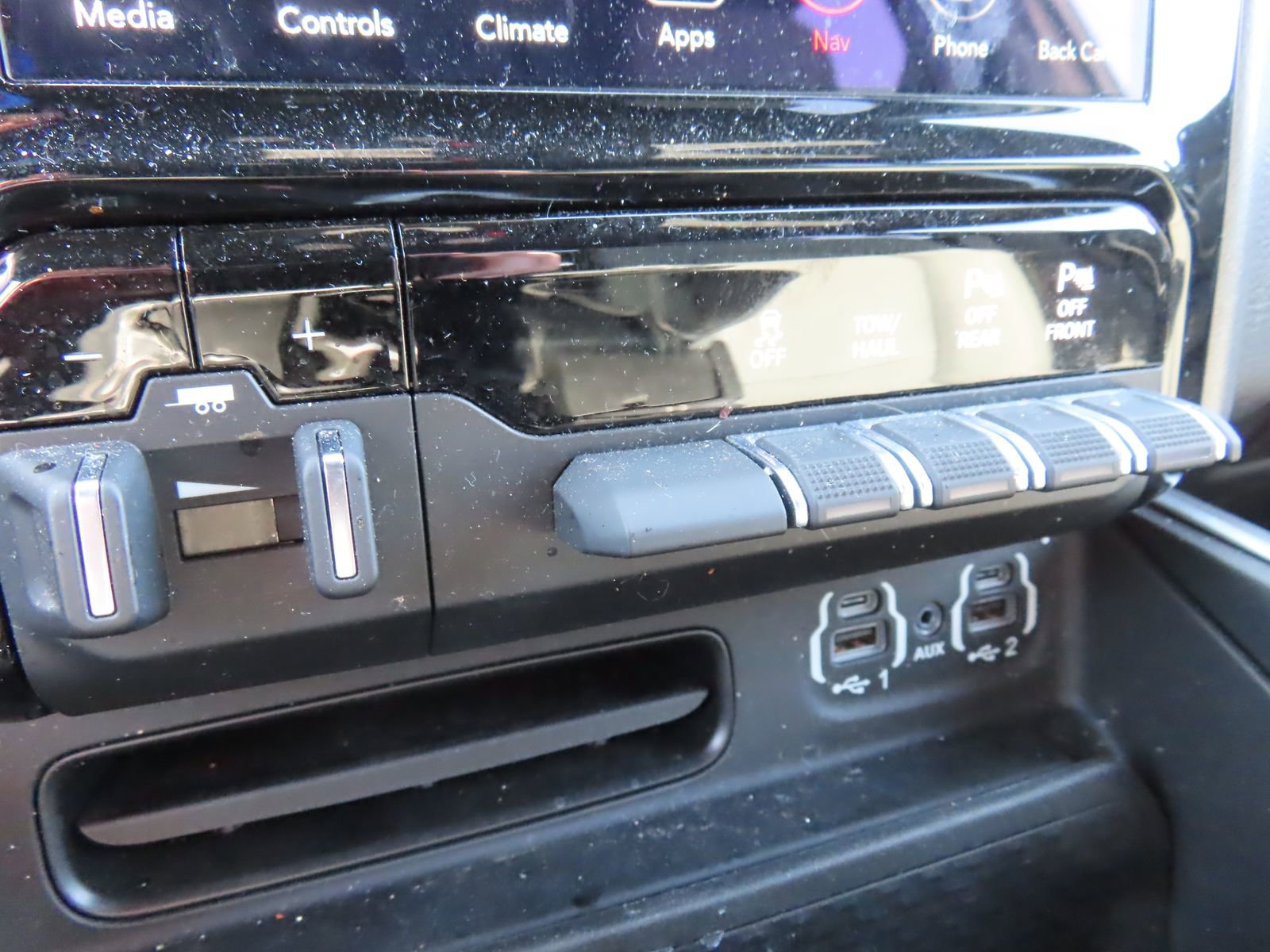 Used 2021 RAM 1500 Big Horn image 23