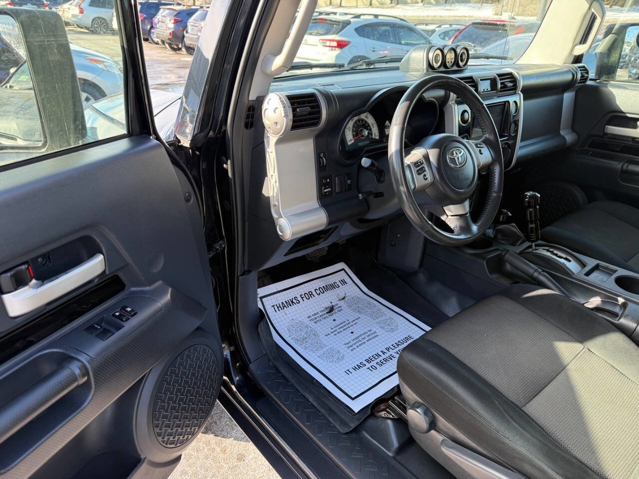 Used 2013 Toyota FJ Cruiser 4WD w/ Upgrade Pkg image 20