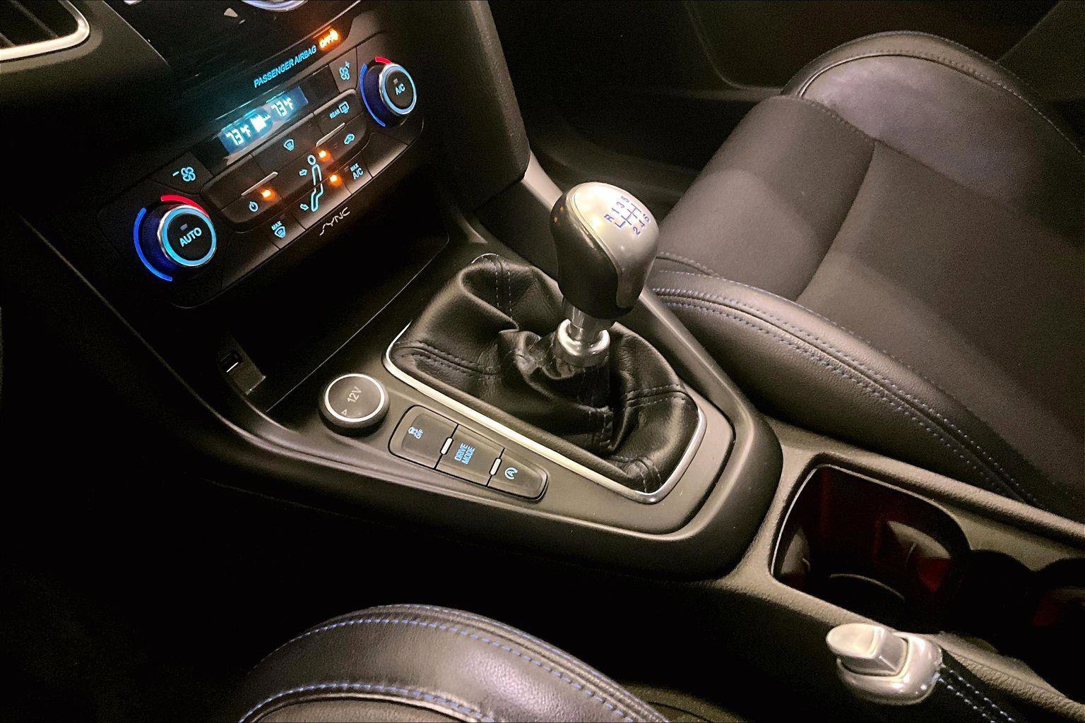 Used 2017 Ford Focus RS image 16