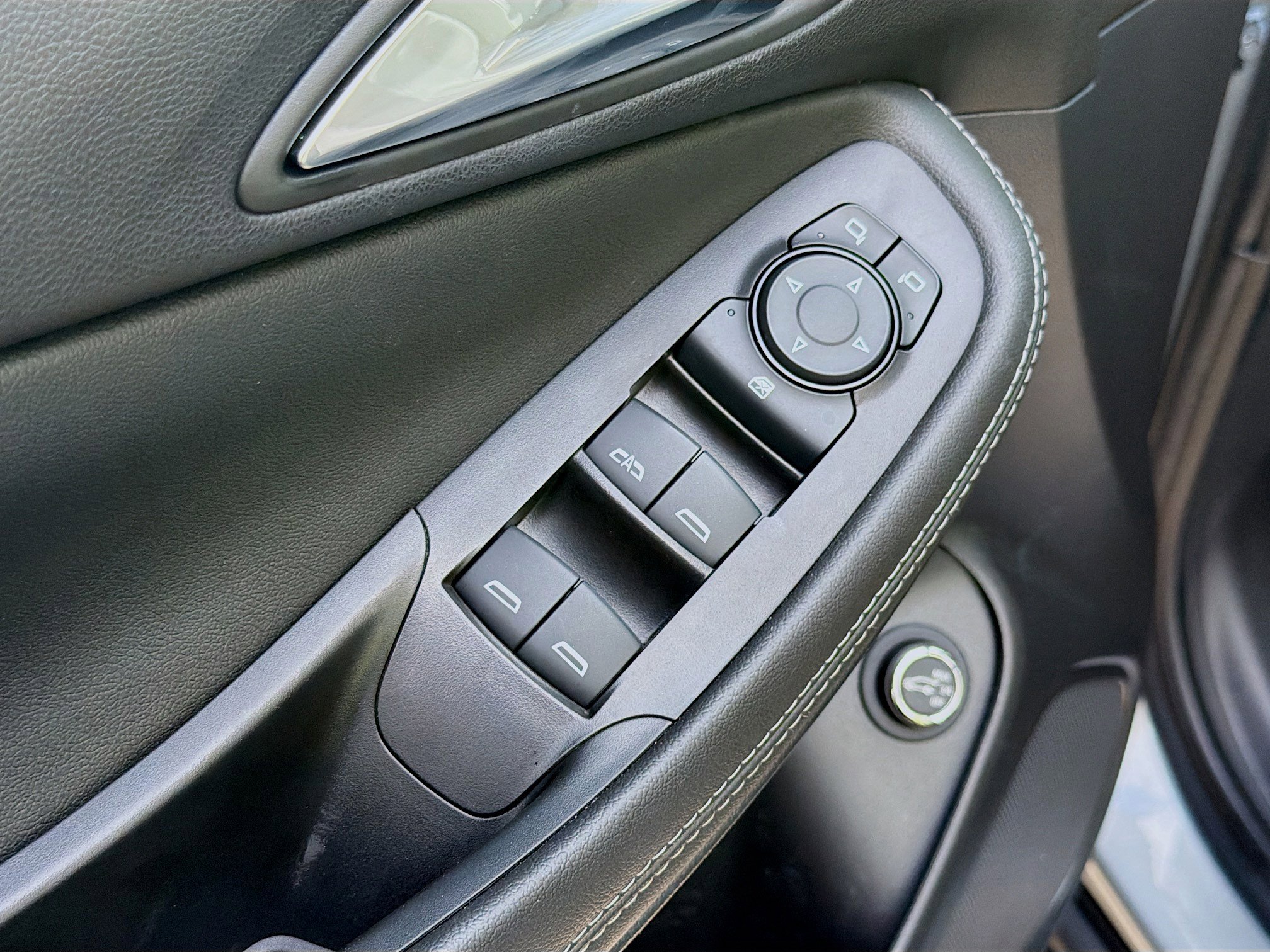 Used 2024 Buick Encore GX Preferred image 20