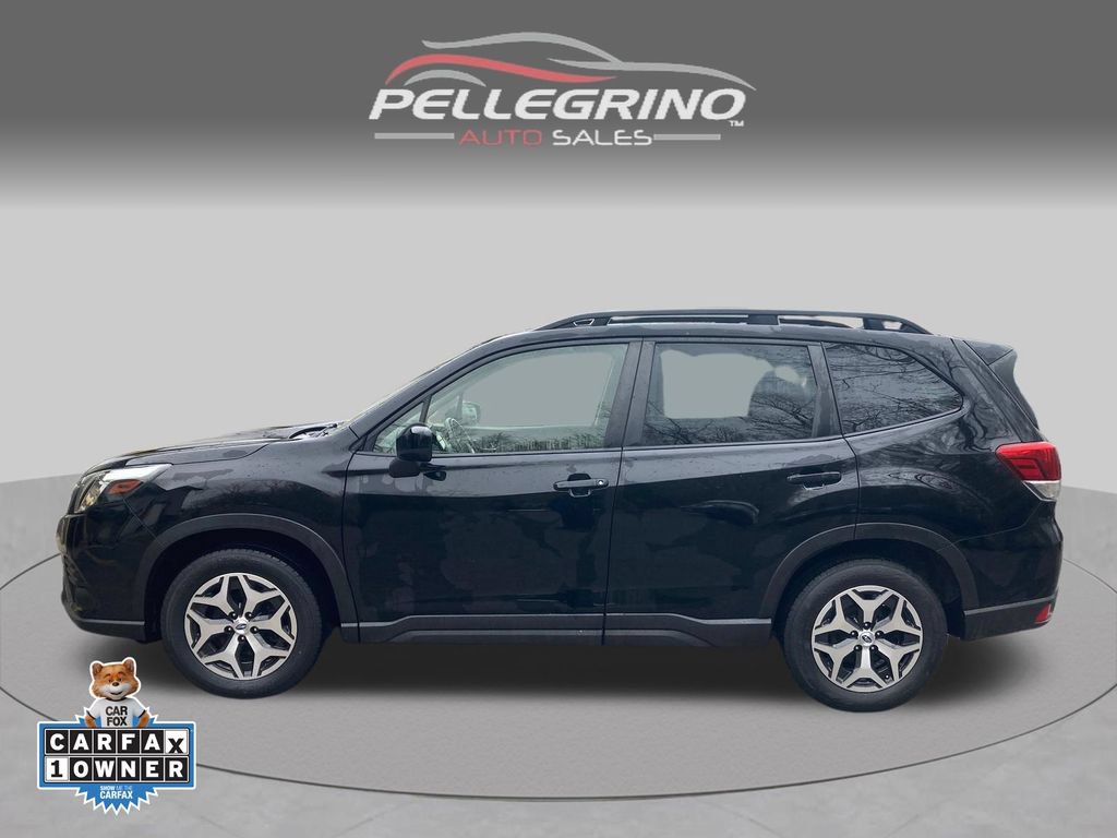 Used 2023 Subaru Forester Premium AWD/4WD image 3