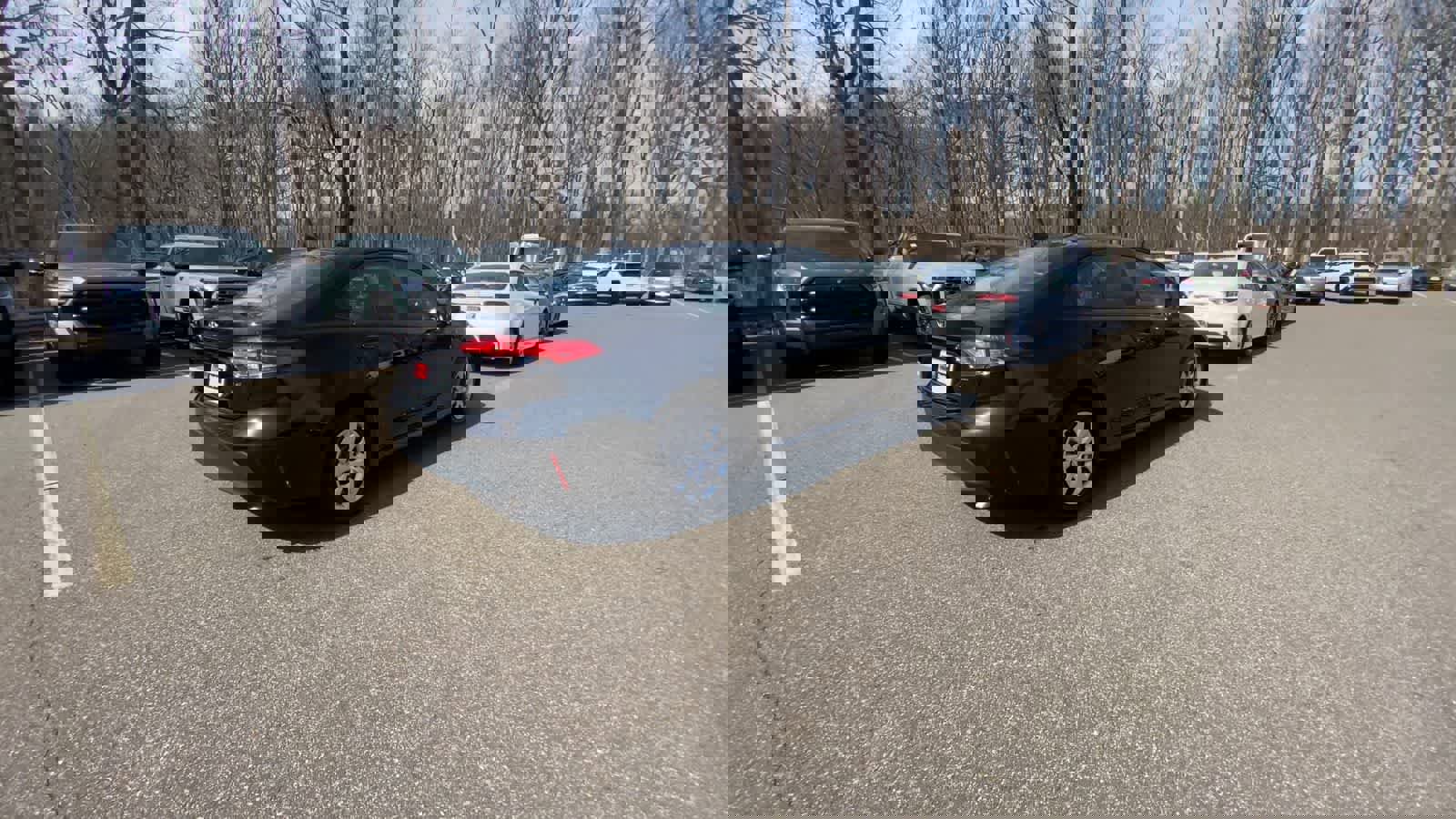 Used 2025 Toyota Corolla LE image 11