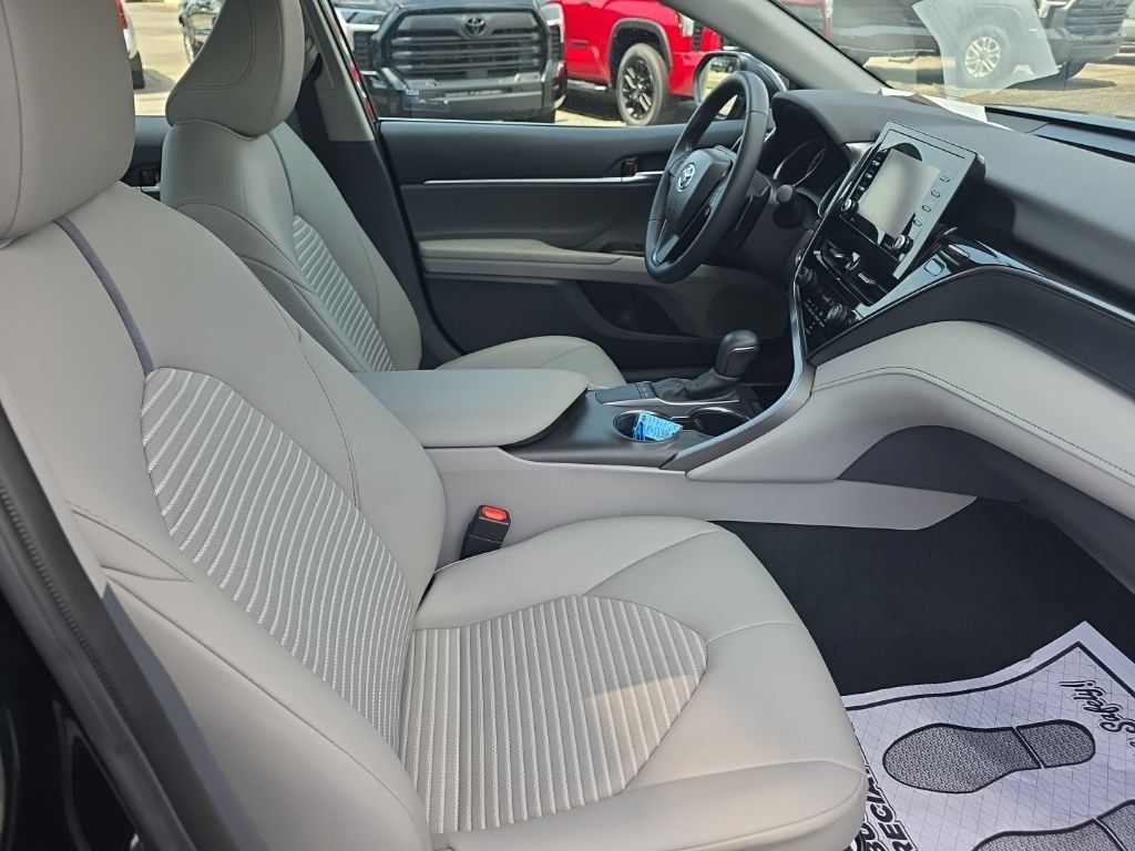 Certified 2024 Toyota Camry SE w/ Convenience Package FWD image 9