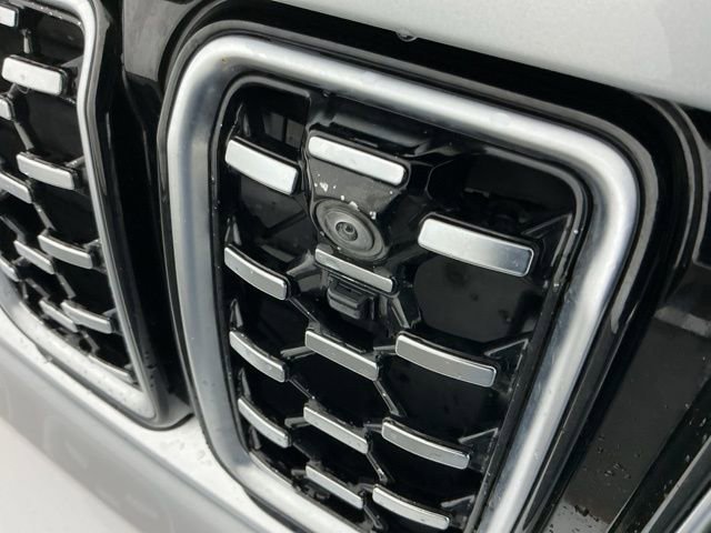 Used 2021 Jeep Grand Cherokee L Summit AWD/4WD image 10