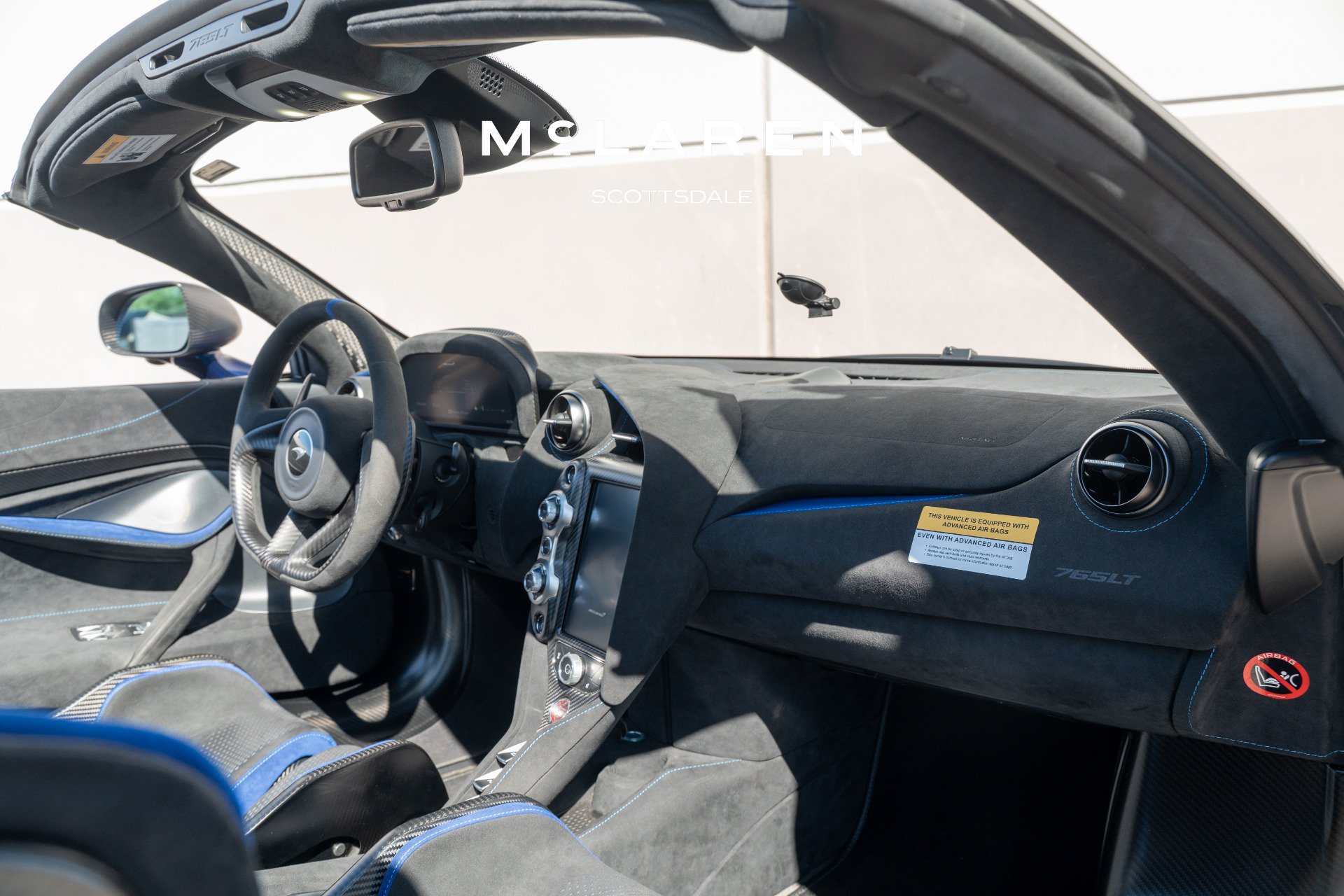 Used 2022 McLaren 765LT RWD image 22