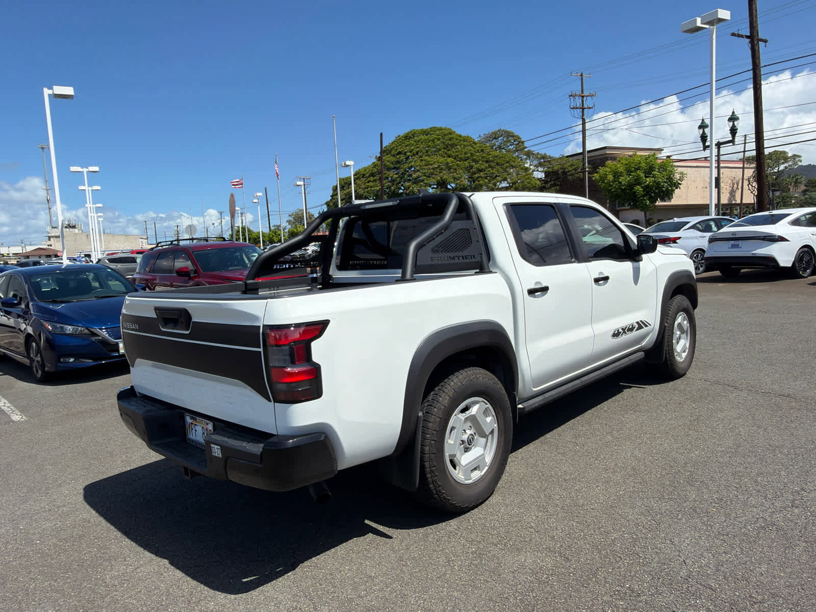 Used 2024 Nissan Frontier SV w/ Hardbody Edition AWD/4WD image 3