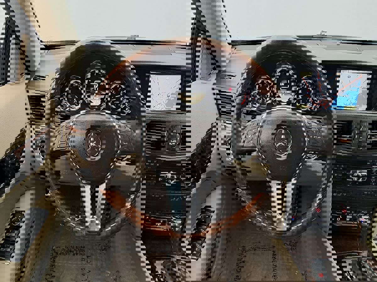 Used 2012 Mercedes-Benz E 550 Cabriolet AMG Line image 9