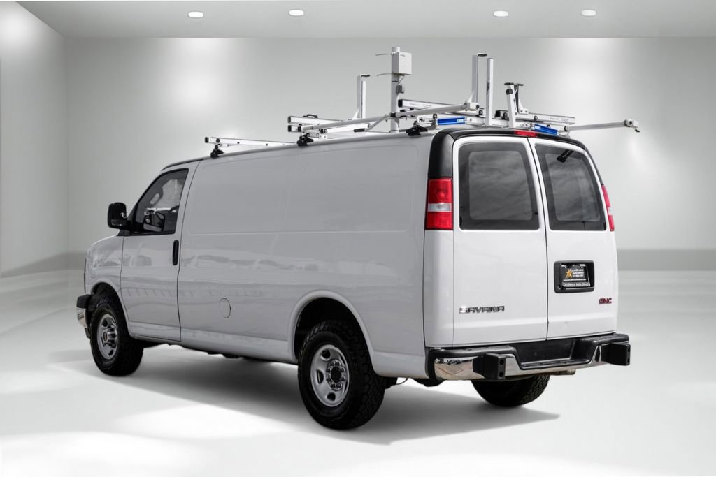 Used 2021 GMC Savana 2500 w/ Driver Convenience Package image 8