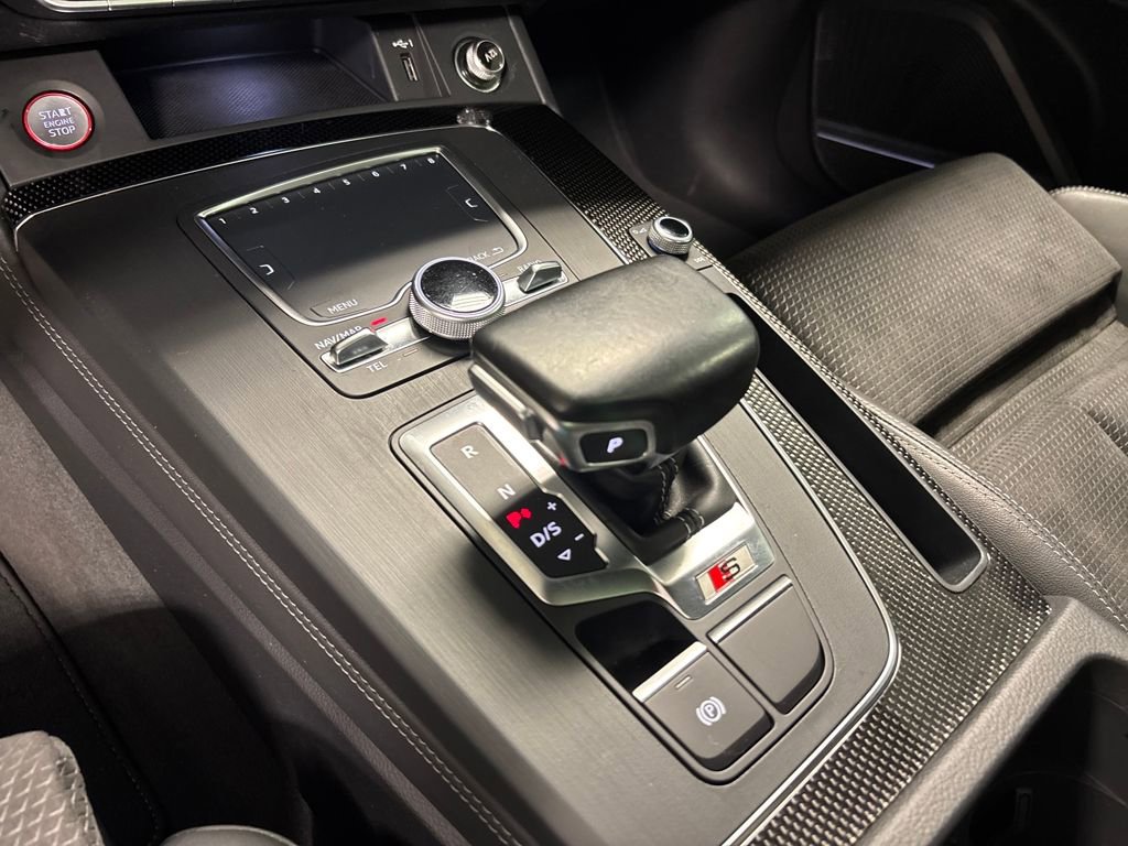 Used 2020 Audi SQ5 Premium Plus w/ Premium Plus Package image 38