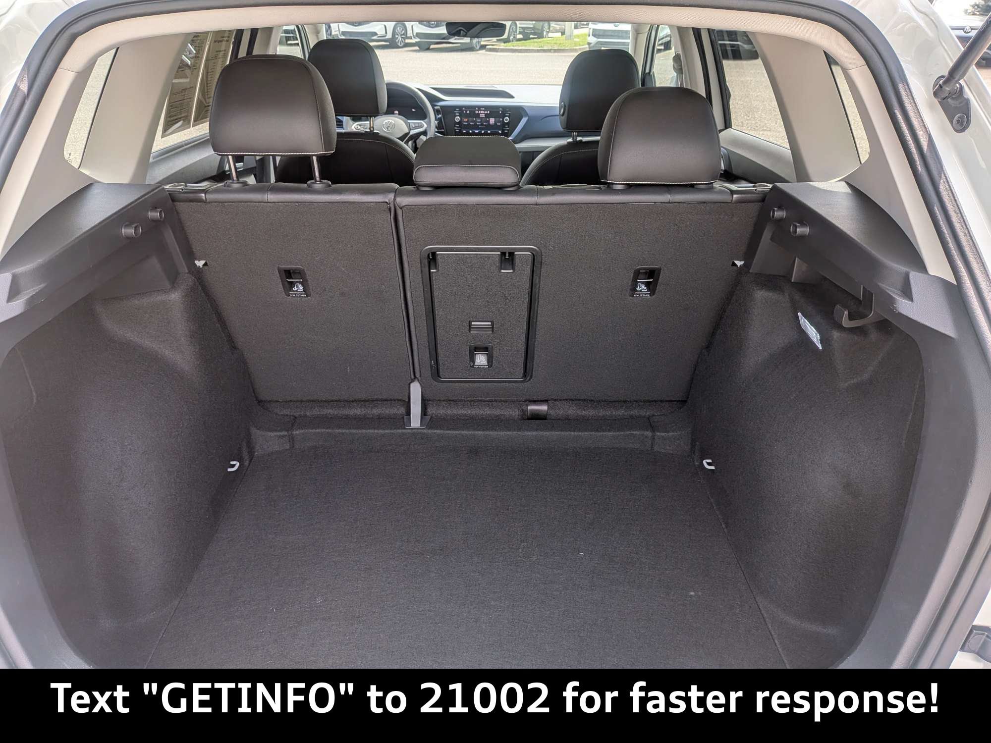 Used 2024 Volkswagen Taos SE FWD image 15