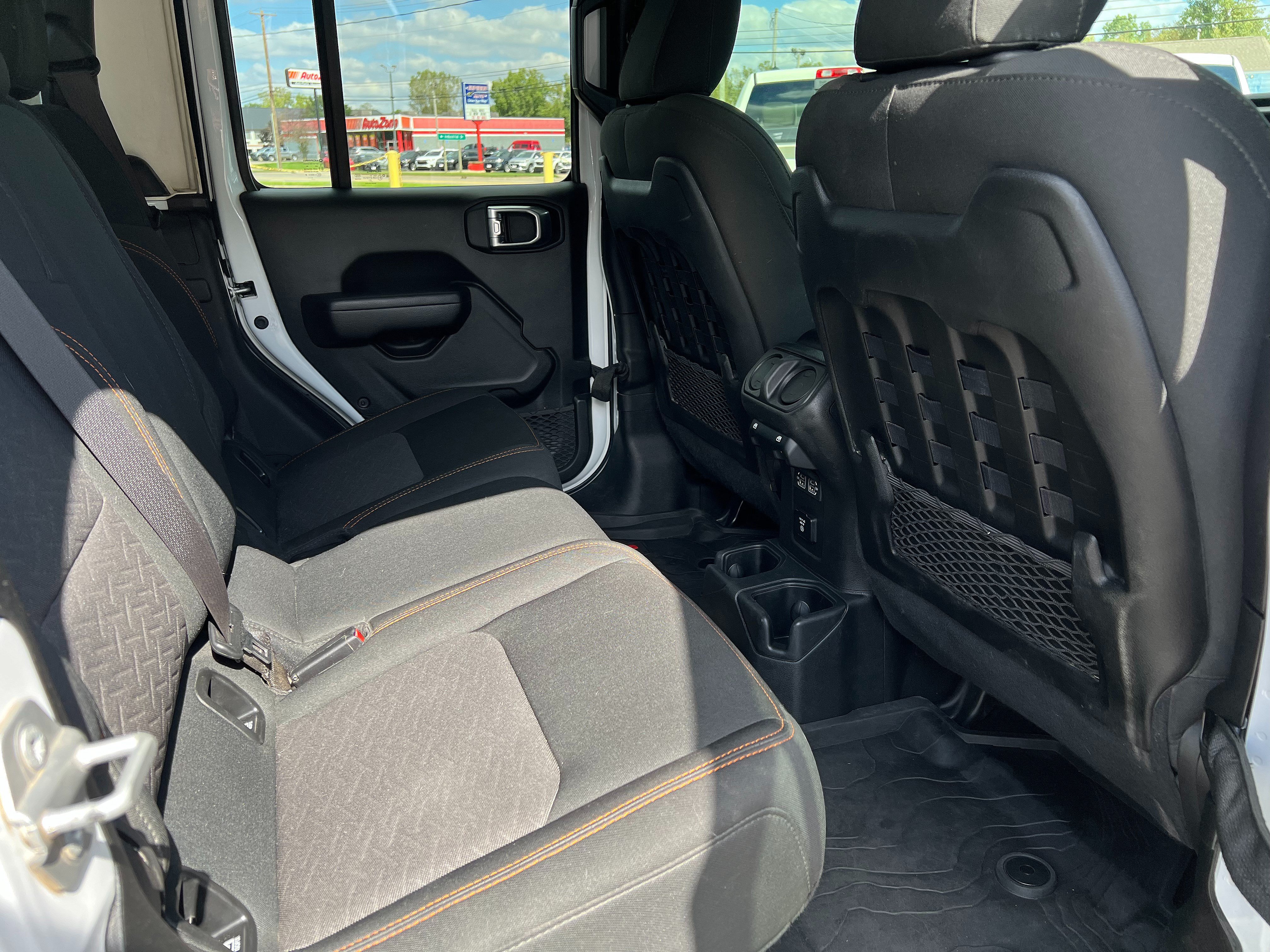 Used 2022 Jeep Gladiator Mojave AWD/4WD image 26