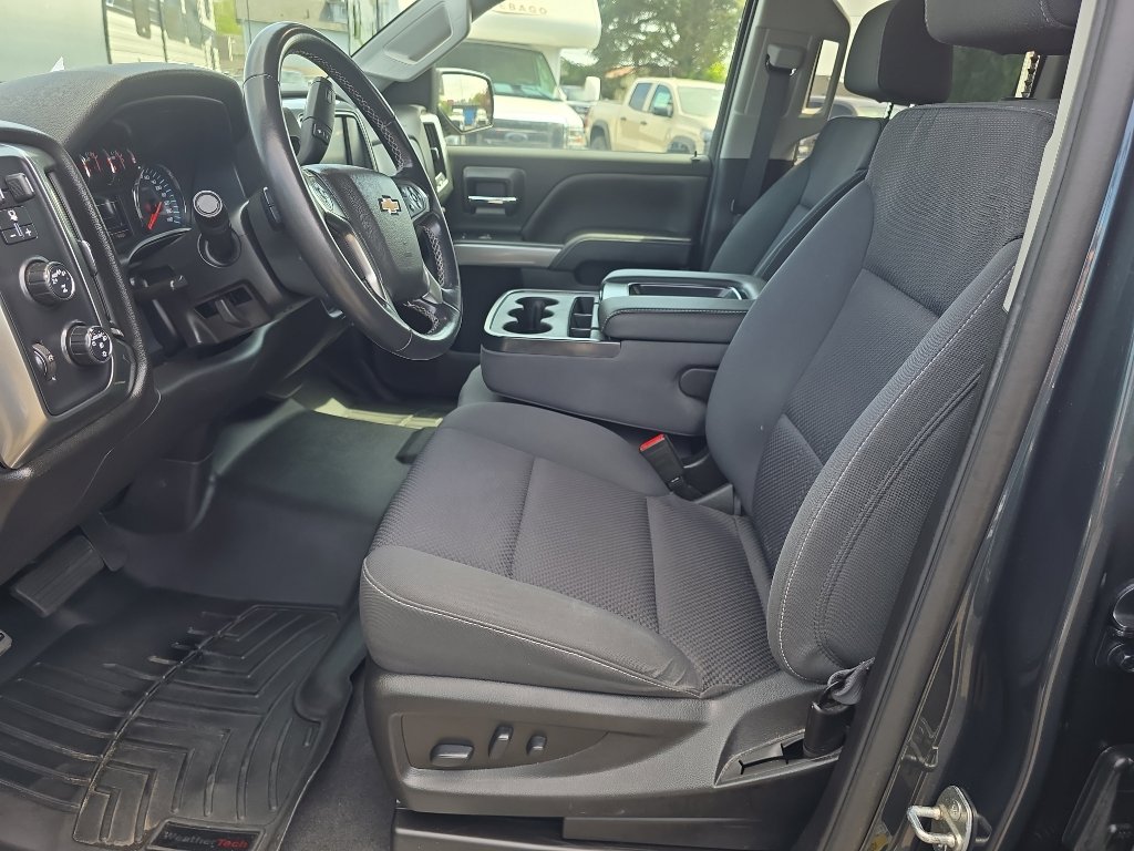 Used 2019 Chevrolet Silverado 1500 LT w/ All Star Edition AWD/4WD image 14