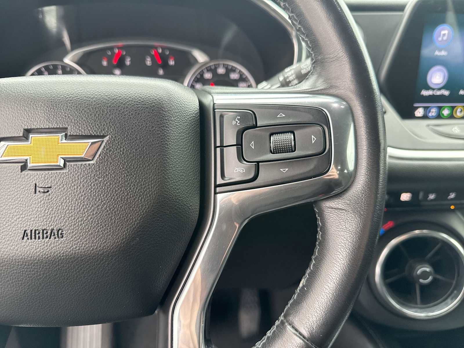 Used 2020 Chevrolet Blazer LT image 25