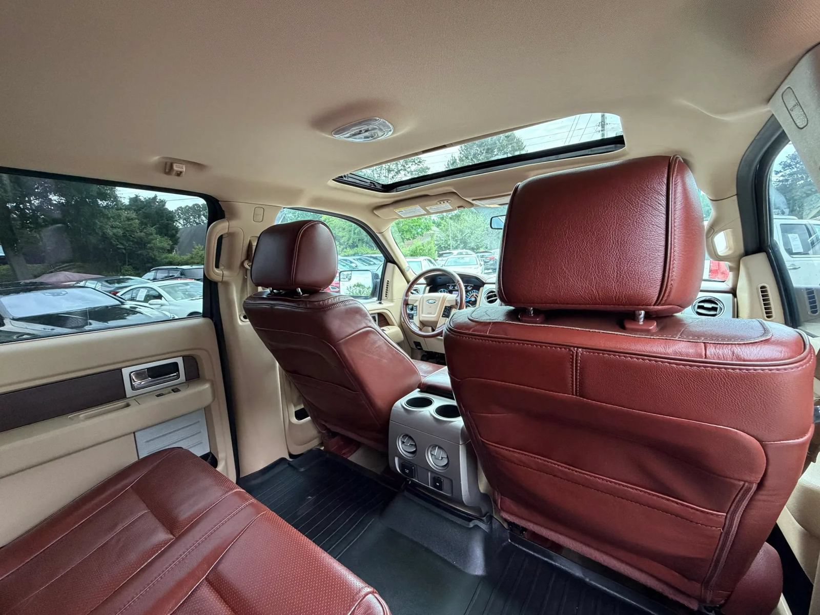 Used 2014 Ford F150 King Ranch w/ King Ranch Luxury Package AWD/4WD image 25