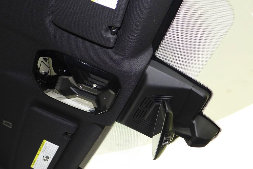 Used 2026 BMW iX xDrive45 w/ M Sport Package image 15