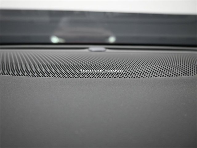 Used 2023 Volvo S60 B5 Plus image 30