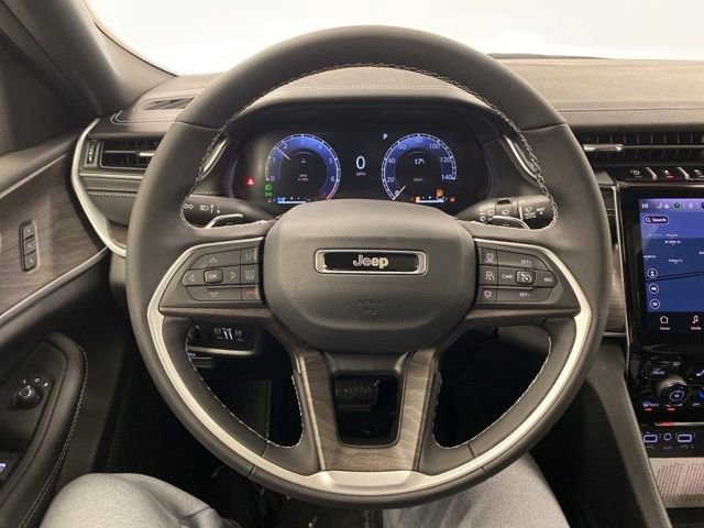 New 2025 Jeep Grand Cherokee L Limited image 21