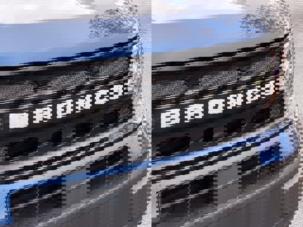 Certified 2024 Ford Bronco Sport Outer Banks w/ Tech Package image 10