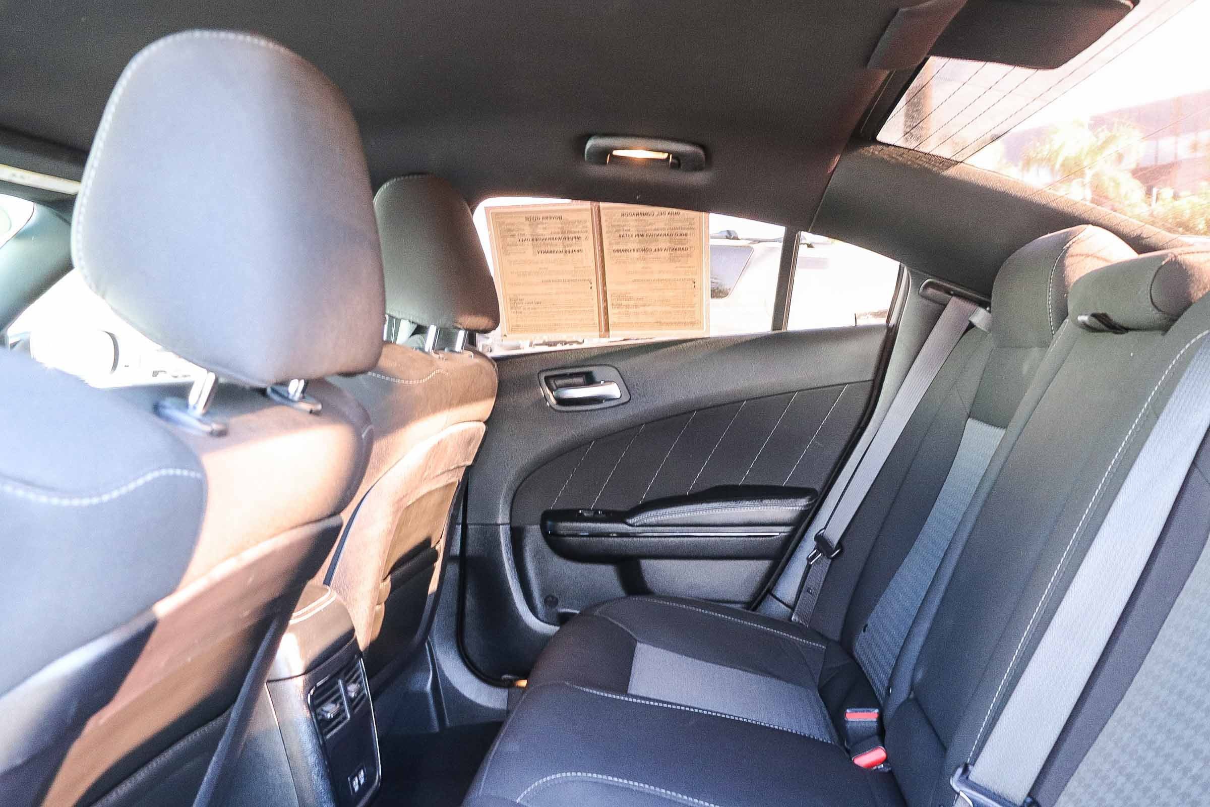 Used 2021 Dodge Charger R/T w/ Blacktop Package image 21