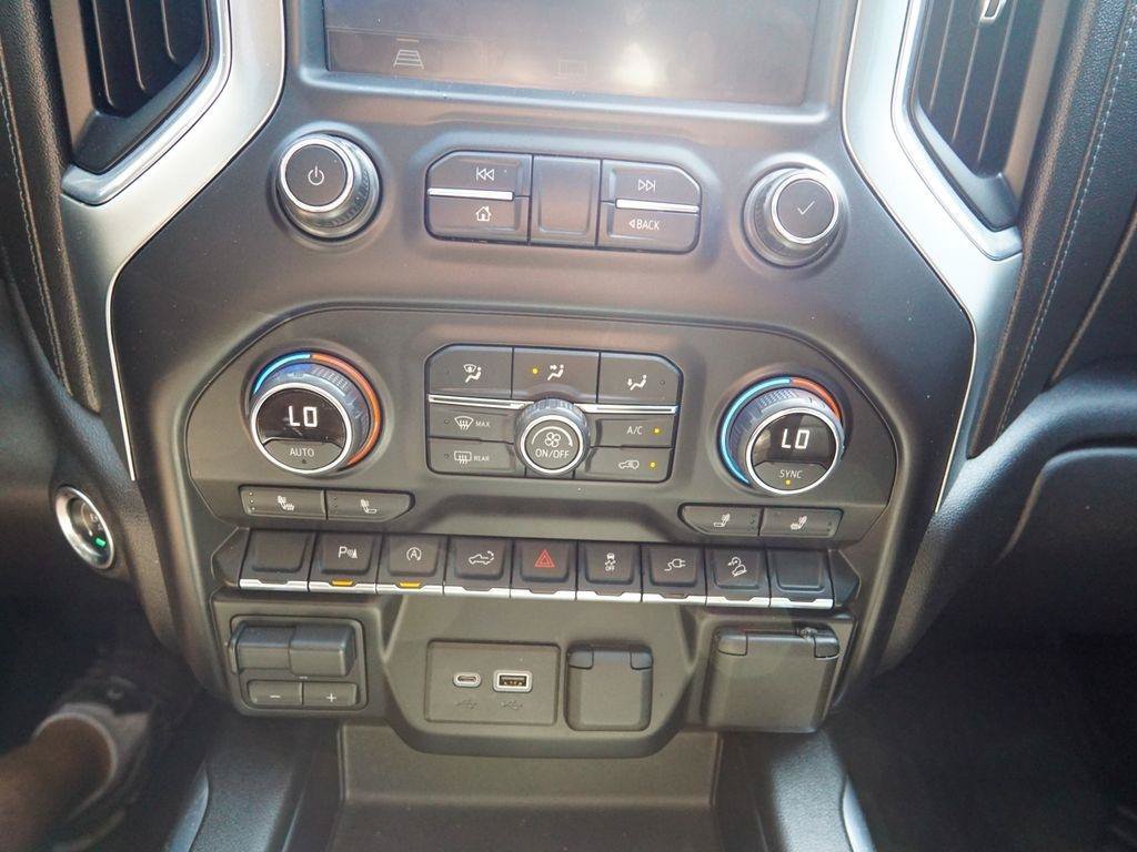 Used 2021 Chevrolet Silverado 1500 LT Trail Boss w/ Convenience Package II AWD/4WD image 28