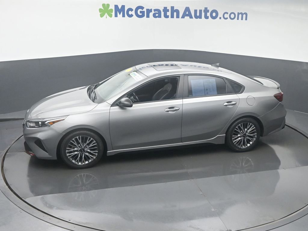 Used 2022 Kia Forte GT-Line w/ GT-Line Premium Package image 18