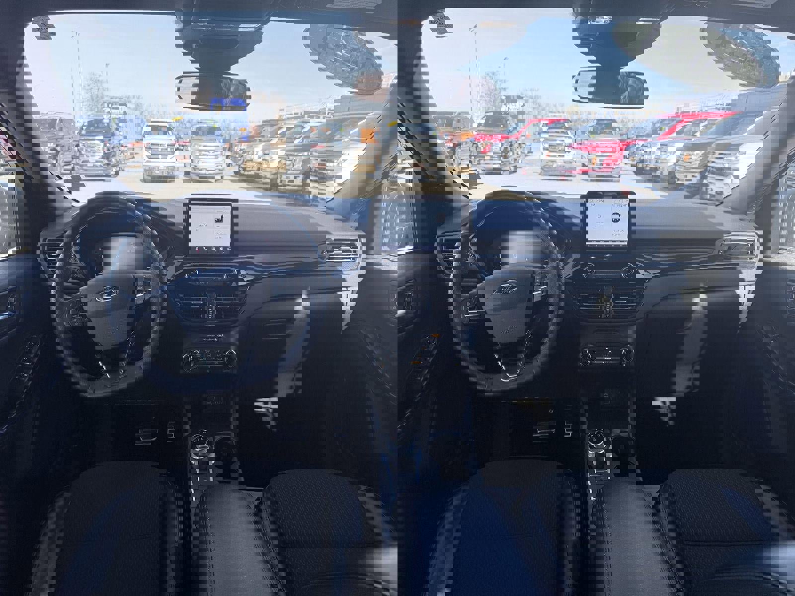 Used 2024 Ford Escape ST-Line image 30