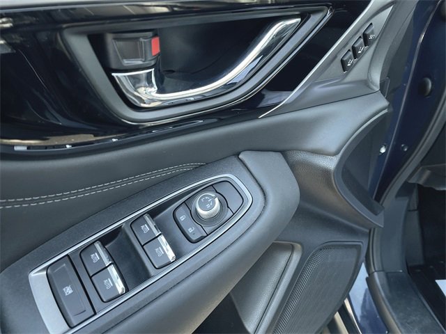 Used 2023 Subaru Outback Limited image 24
