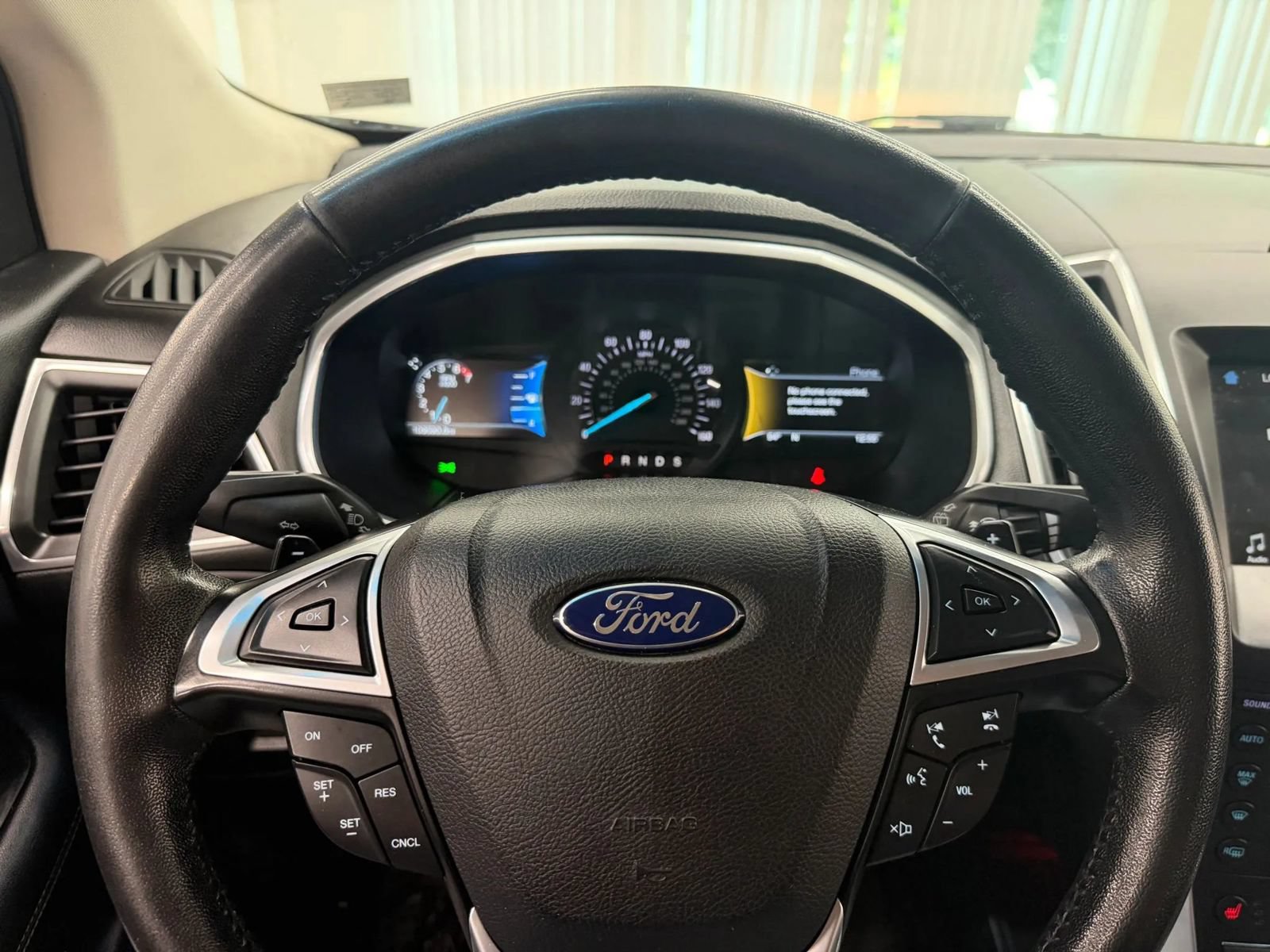 Used 2016 Ford Edge Titanium AWD/4WD image 24