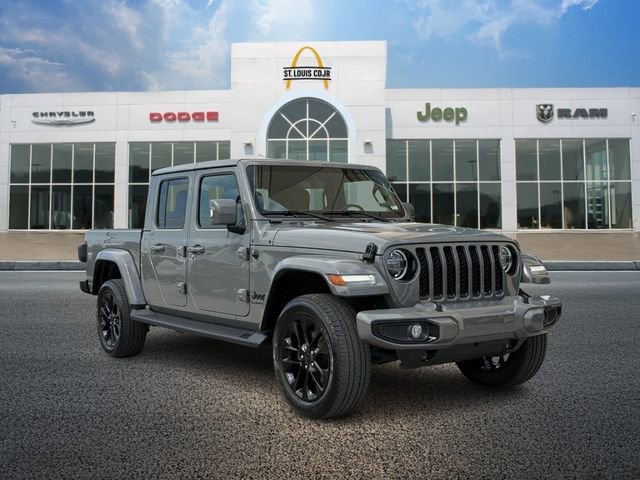 Used 2022 Jeep Gladiator Overland image 1